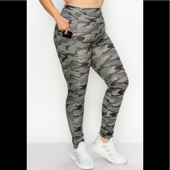 Mesh Detail Pocket Legging - Picture 4 of 5